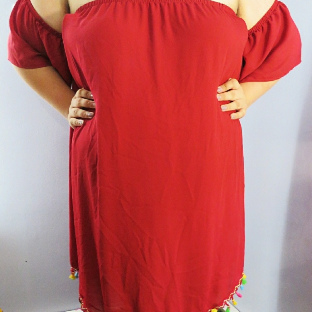 *NEVER WORN!!* Red Off-The-Shoulder dress